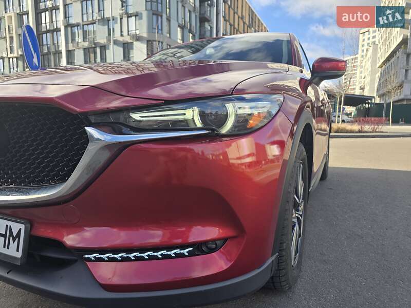 Внедорожник / Кроссовер Mazda CX-5 2017 в Белогородке
