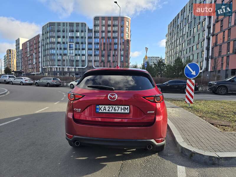 Внедорожник / Кроссовер Mazda CX-5 2017 в Белогородке