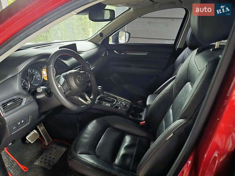 Внедорожник / Кроссовер Mazda CX-5 2017 в Белогородке