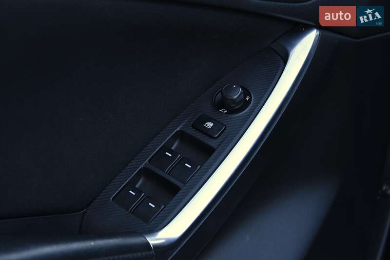 Внедорожник / Кроссовер Mazda CX-5 2016 в Бердичеве