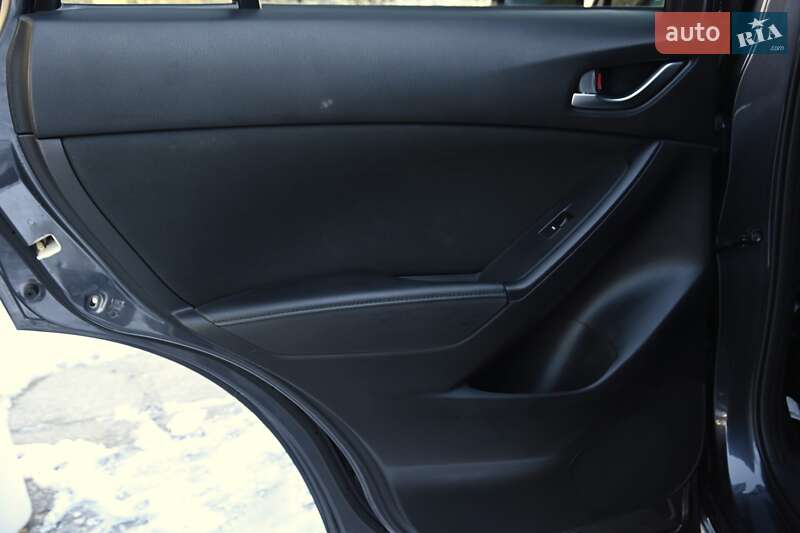 Внедорожник / Кроссовер Mazda CX-5 2016 в Бердичеве