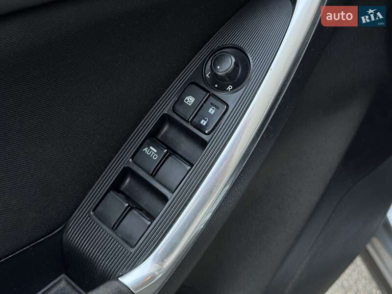 Позашляховик / Кросовер Mazda CX-5 2012 в Києві