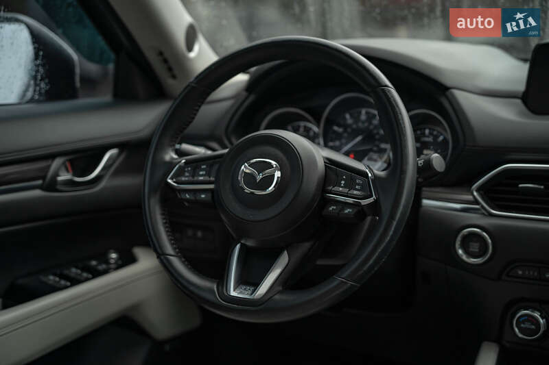 Позашляховик / Кросовер Mazda CX-5 2018 в Чернівцях