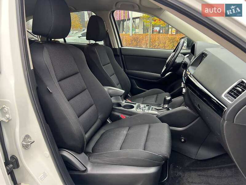 Позашляховик / Кросовер Mazda CX-5 2015 в Києві