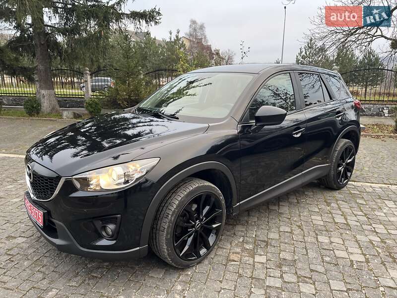 Позашляховик / Кросовер Mazda CX-5 2015 в Золочеві