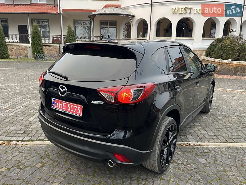 Позашляховик / Кросовер Mazda CX-5 2015 в Золочеві