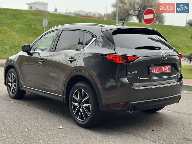 Внедорожник / Кроссовер Mazda CX-5 2018 в Киеве