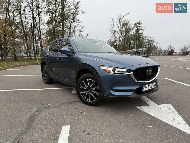 Внедорожник / Кроссовер Mazda CX-5 2017 в Киеве