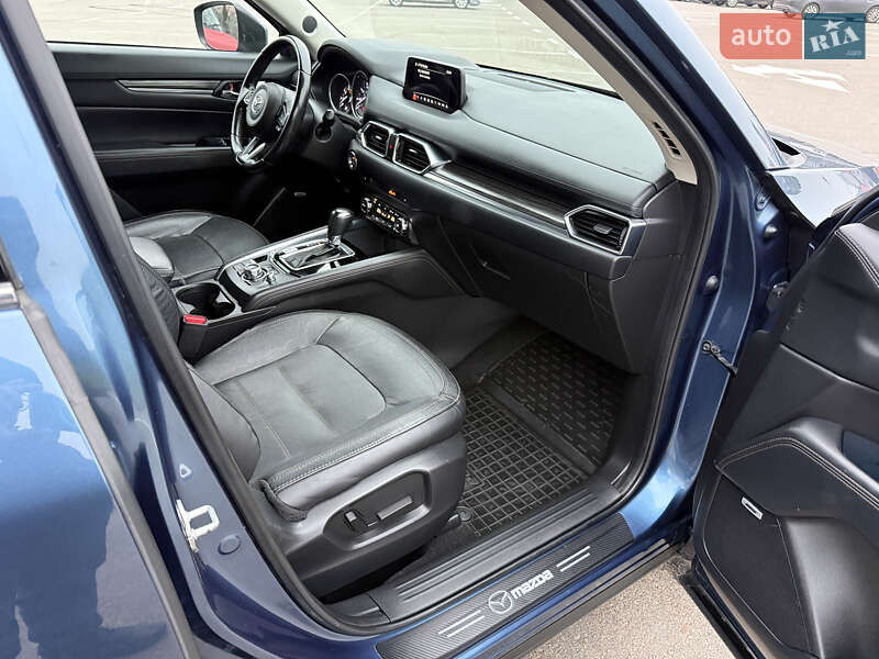 Внедорожник / Кроссовер Mazda CX-5 2017 в Киеве