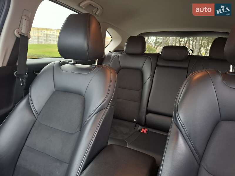 Позашляховик / Кросовер Mazda CX-5 2019 в Дніпрі