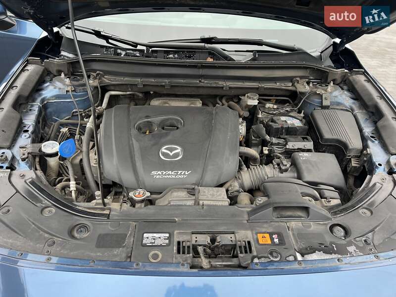 Внедорожник / Кроссовер Mazda CX-5 2019 в Петропавловской Борщаговке