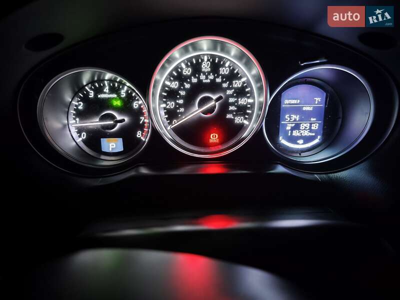 Внедорожник / Кроссовер Mazda CX-5 2015 в Чугуеве