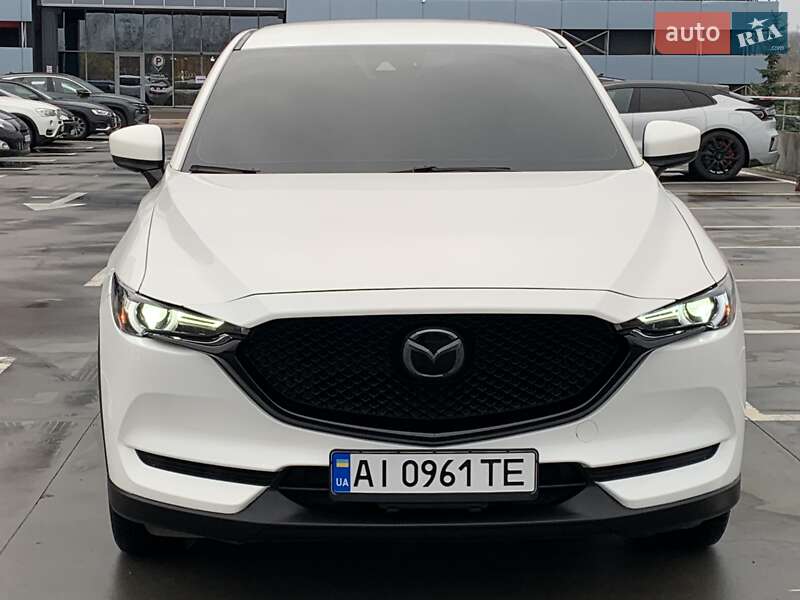 Внедорожник / Кроссовер Mazda CX-5 2017 в Киеве