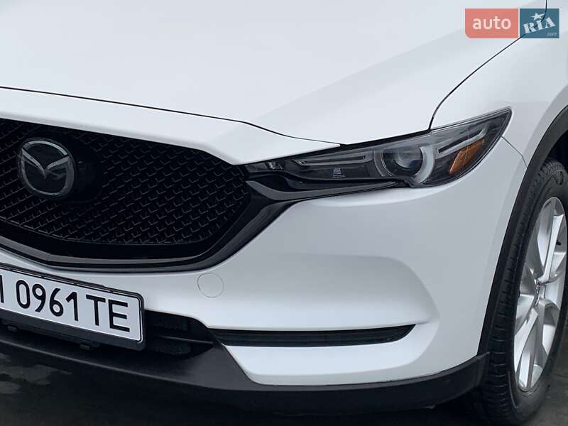 Внедорожник / Кроссовер Mazda CX-5 2017 в Киеве