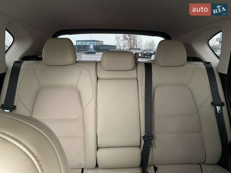 Внедорожник / Кроссовер Mazda CX-5 2017 в Киеве