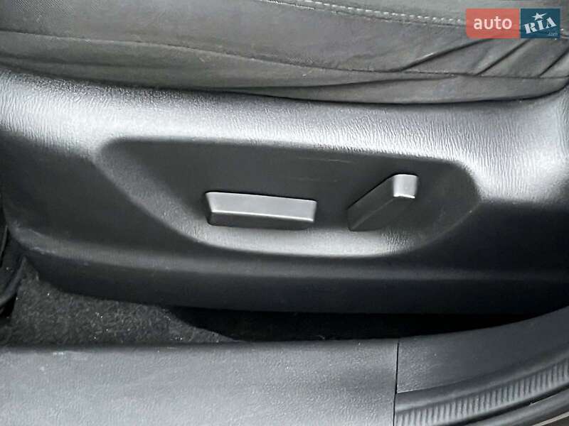 Внедорожник / Кроссовер Mazda CX-5 2016 в Киеве