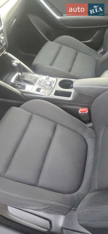 Внедорожник / Кроссовер Mazda CX-5 2016 в Луцке