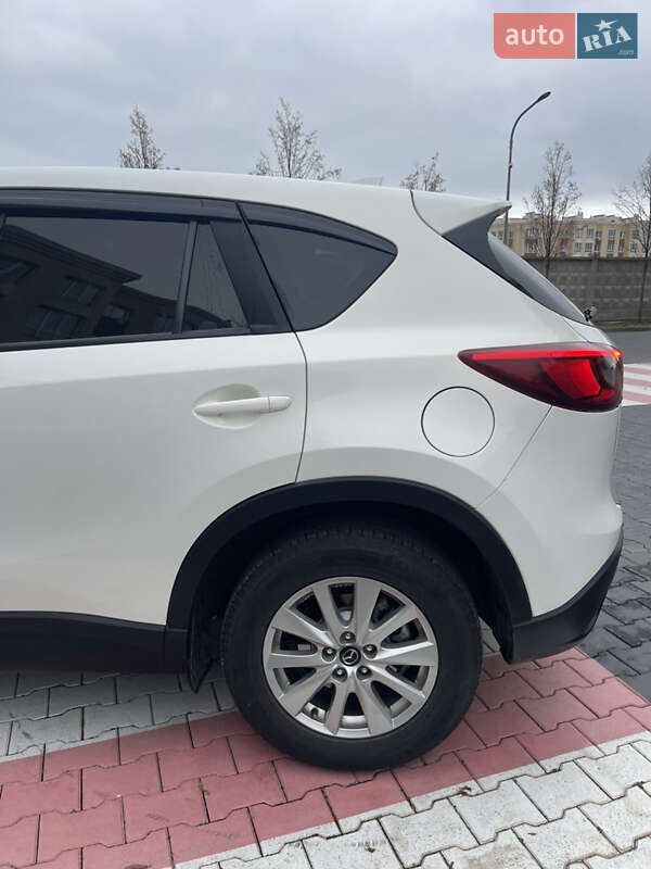 Внедорожник / Кроссовер Mazda CX-5 2015 в Софиевской Борщаговке