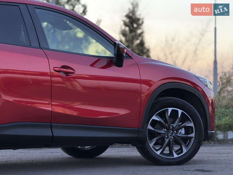 Позашляховик / Кросовер Mazda CX-5 2015 в Радивиліві