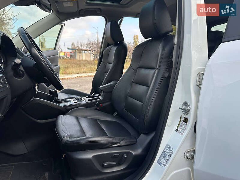 Позашляховик / Кросовер Mazda CX-5 2016 в Дніпрі фото 10 Позашляховик / Кросовер Mazda CX-5 2016 в Дніпрі