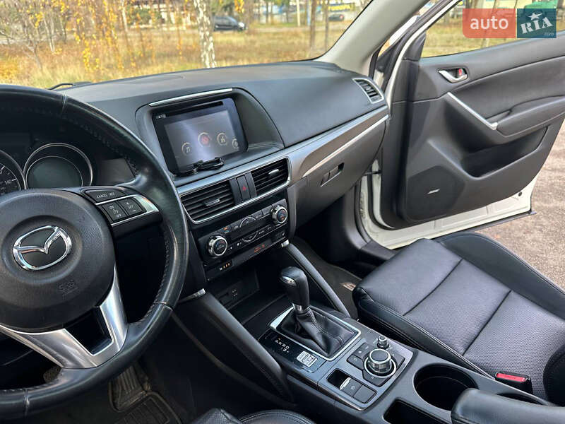 Позашляховик / Кросовер Mazda CX-5 2016 в Дніпрі фото 11 Позашляховик / Кросовер Mazda CX-5 2016 в Дніпрі