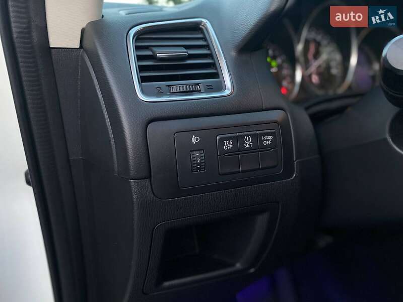 Позашляховик / Кросовер Mazda CX-5 2015 в Києві