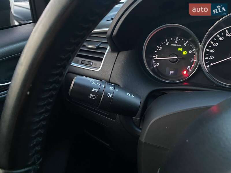 Позашляховик / Кросовер Mazda CX-5 2015 в Києві