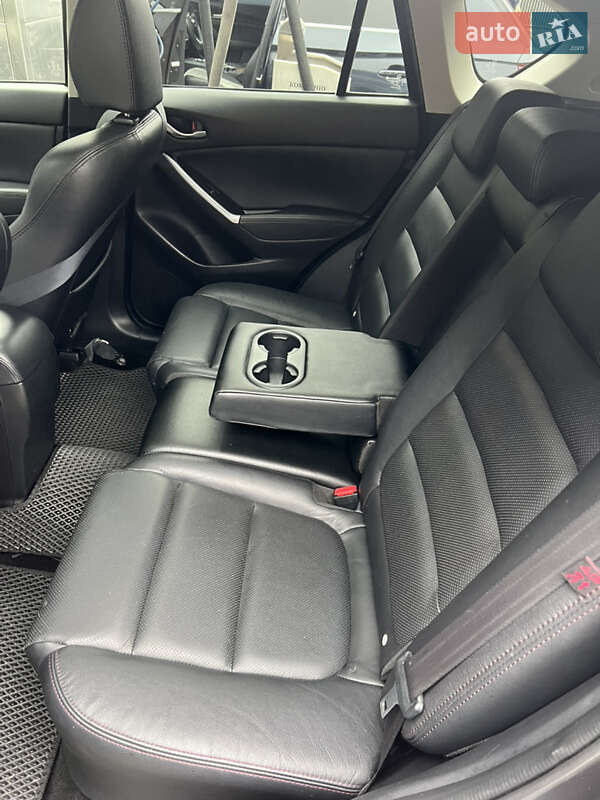 Позашляховик / Кросовер Mazda CX-5 2015 в Коломиї