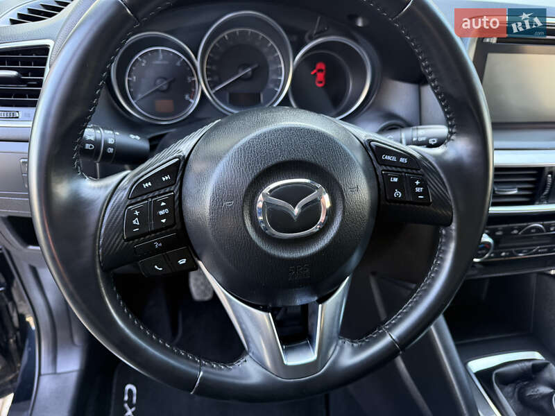 Позашляховик / Кросовер Mazda CX-5 2015 в Луцьку