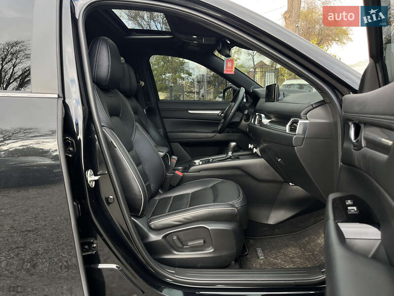 Позашляховик / Кросовер Mazda CX-5 2023 в Новомосковську