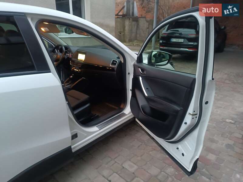 Внедорожник / Кроссовер Mazda CX-5 2016 в Лубнах