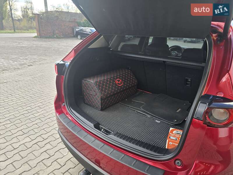 Позашляховик / Кросовер Mazda CX-5 2017 в Кривому Розі фото 67 Позашляховик / Кросовер Mazda CX-5 2017 в Кривому Розі