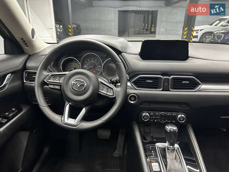 Позашляховик / Кросовер Mazda CX-5 2017 в Чернівцях