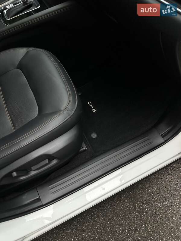 Внедорожник / Кроссовер Mazda CX-5 2020 в Киеве