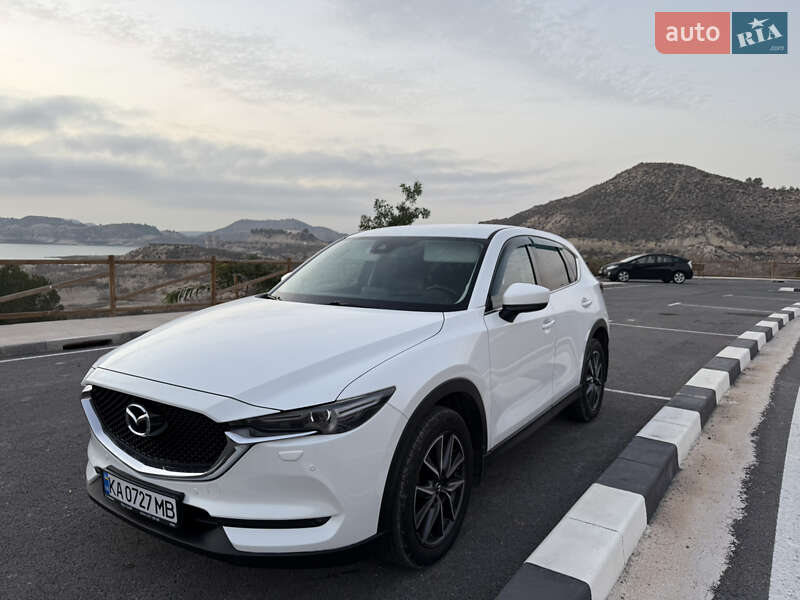 Позашляховик / Кросовер Mazda CX-5 2017 в Києві