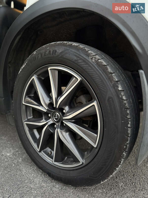 Позашляховик / Кросовер Mazda CX-5 2017 в Києві