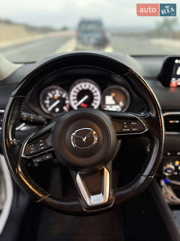 Позашляховик / Кросовер Mazda CX-5 2017 в Києві
