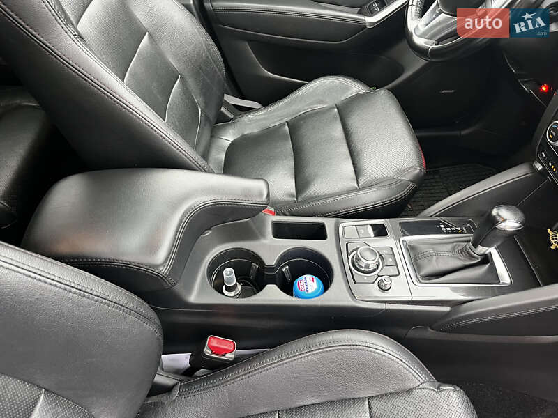 Внедорожник / Кроссовер Mazda CX-5 2015 в Луцке