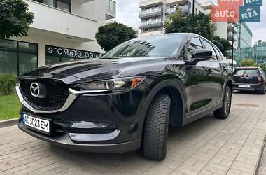 Позашляховик / Кросовер Mazda CX-5 2017 в Луцьку