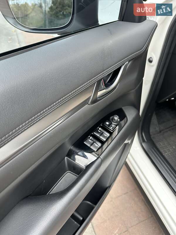 Внедорожник / Кроссовер Mazda CX-5 2019 в Ирпене