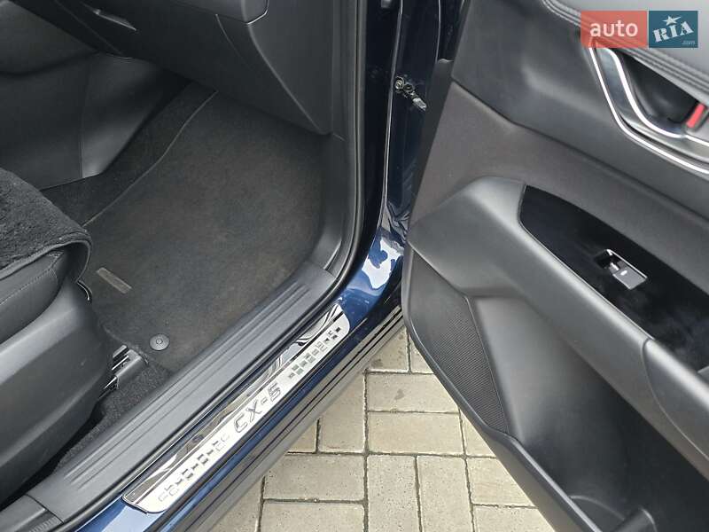 Позашляховик / Кросовер Mazda CX-5 2017 в Черкасах фото 43 Позашляховик / Кросовер Mazda CX-5 2017 в Черкасах