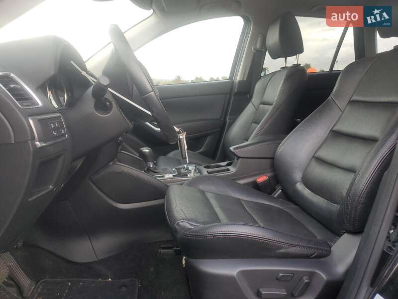 Внедорожник / Кроссовер Mazda CX-5 2016 в Ровно
