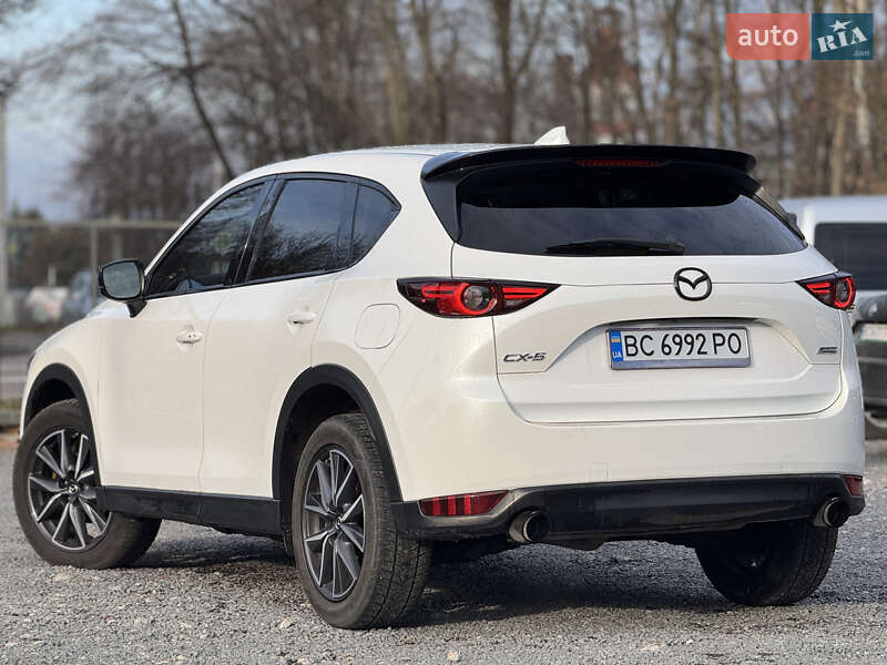 Позашляховик / Кросовер Mazda CX-5 2017 в Львові