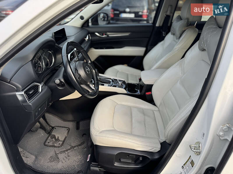 Позашляховик / Кросовер Mazda CX-5 2017 в Львові