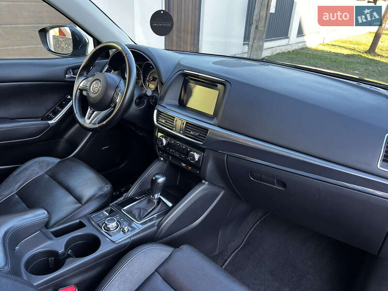 Внедорожник / Кроссовер Mazda CX-5 2016 в Луцке