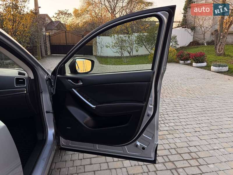 Позашляховик / Кросовер Mazda CX-5 2016 в Одесі