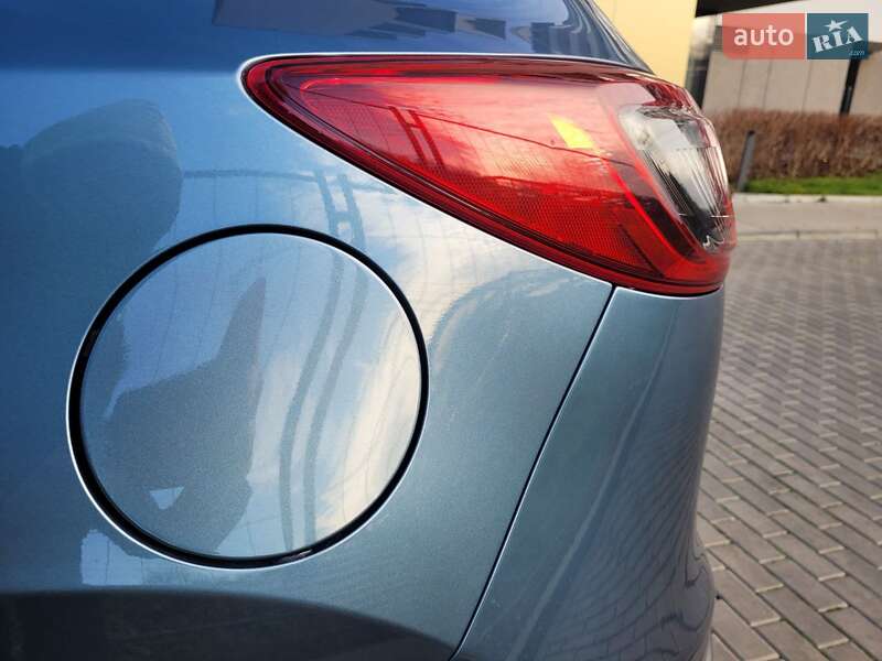 Внедорожник / Кроссовер Mazda CX-5 2015 в Ивано-Франковске