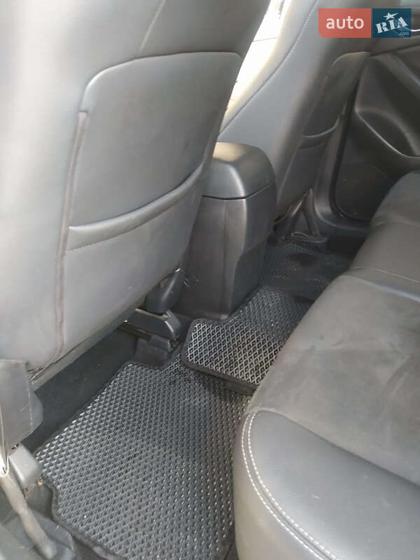 Внедорожник / Кроссовер Mazda CX-5 2015 в Дрогобыче