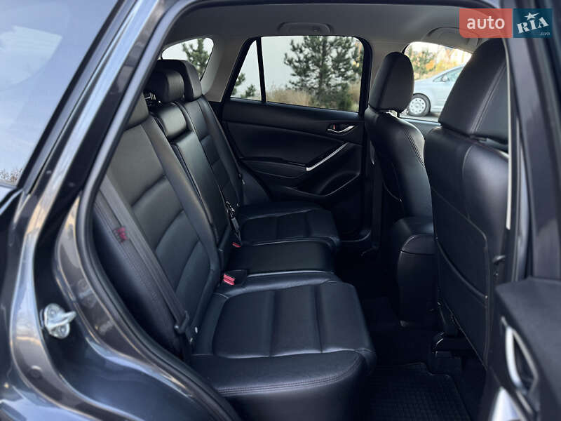 Позашляховик / Кросовер Mazda CX-5 2015 в Луцьку