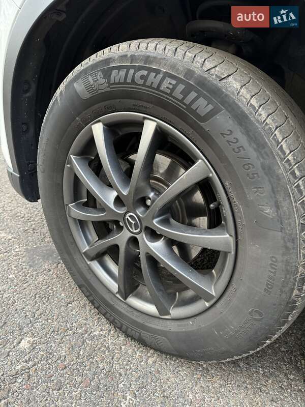 Внедорожник / Кроссовер Mazda CX-5 2013 в Корнине